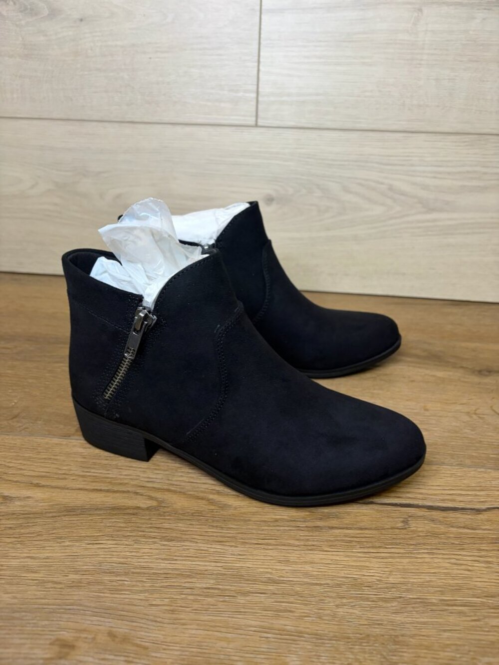 Style & Co Ameliaa Black Beauty Block Heel Ankle Booties Boots 5.5 M